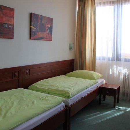 Hotel Bothe Povazska Bystrica Exterior foto