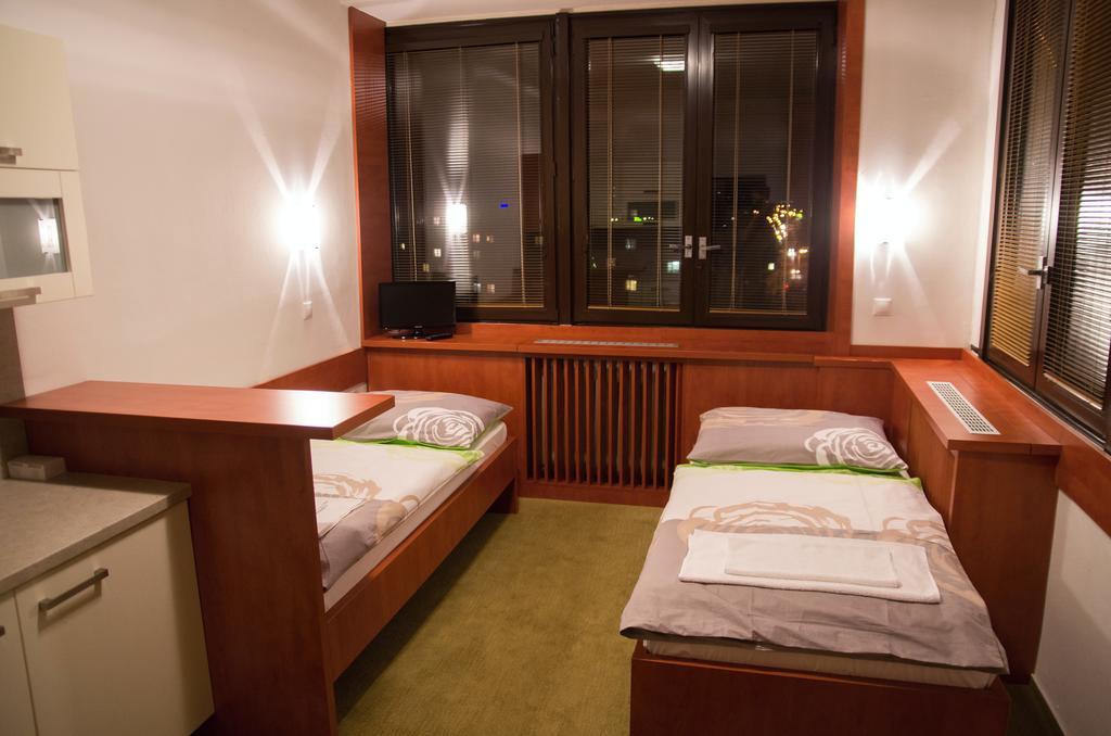 Hotel Bothe Povazska Bystrica Quarto foto