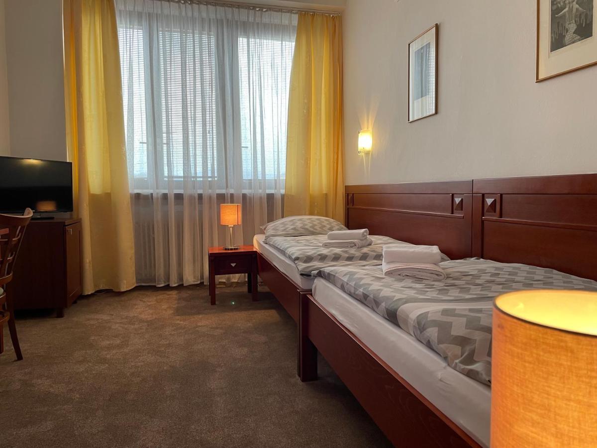 Hotel Bothe Povazska Bystrica Exterior foto